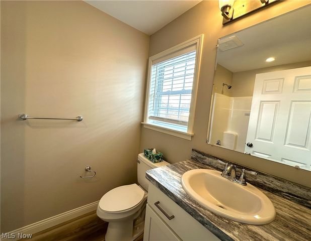 4433 Fenwick Avenue, Cleveland, OH 44113