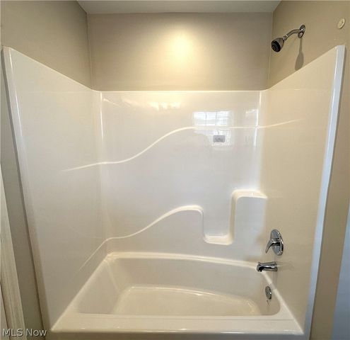 4433 Fenwick Avenue, Cleveland, OH 44113