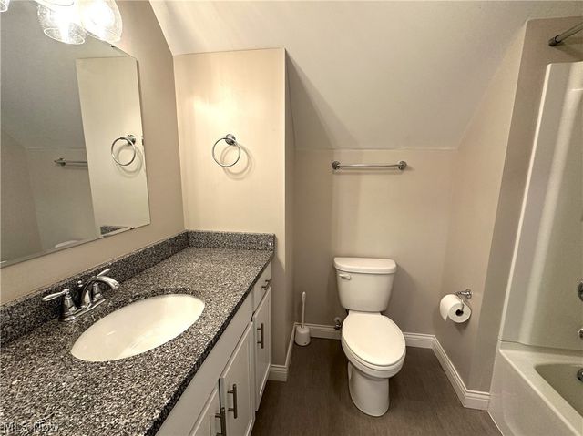 4433 Fenwick Avenue, Cleveland, OH 44113