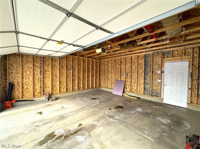 4433 Fenwick Avenue, Cleveland, OH 44113