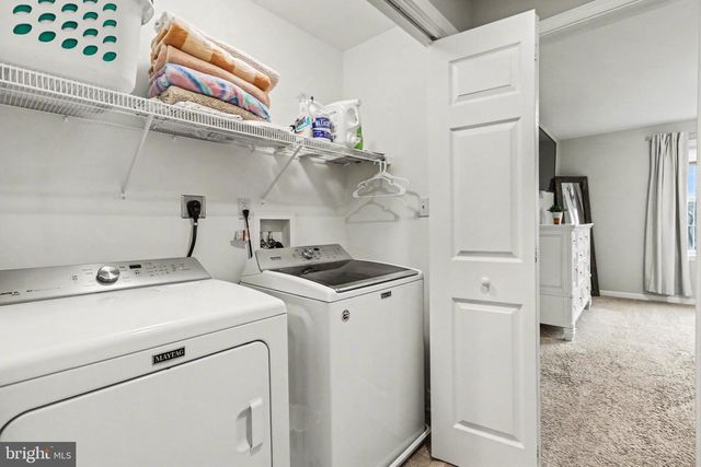 5260 MENDENHALL DR, Mechanicsburg, PA 17050