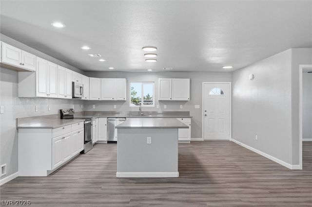 1921 Jacaranda Street, Pahrump, NV 89048