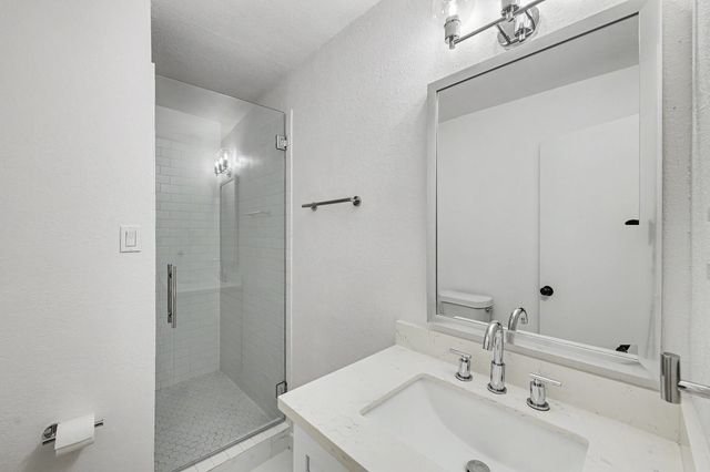 7007 Sharpview Drive, Houston, TX 77074