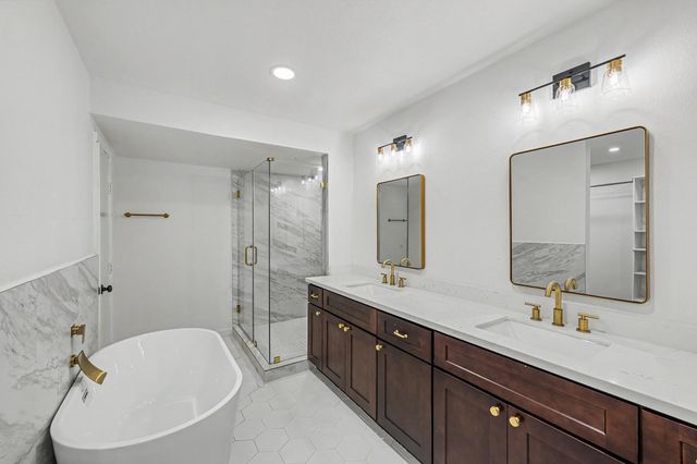 7007 Sharpview Drive, Houston, TX 77074