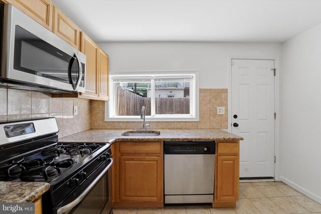 2849 LIVINGSTON ST, Philadelphia, PA 19134