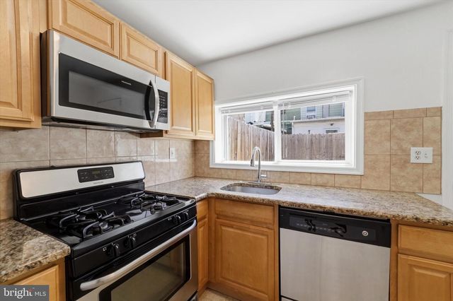 2849 LIVINGSTON ST, Philadelphia, PA 19134