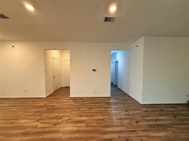 3914 Dry Creek Drive, Missouri City, TX 77459