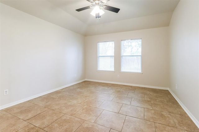 32310 Summer Park Lane, Conroe, TX 77385