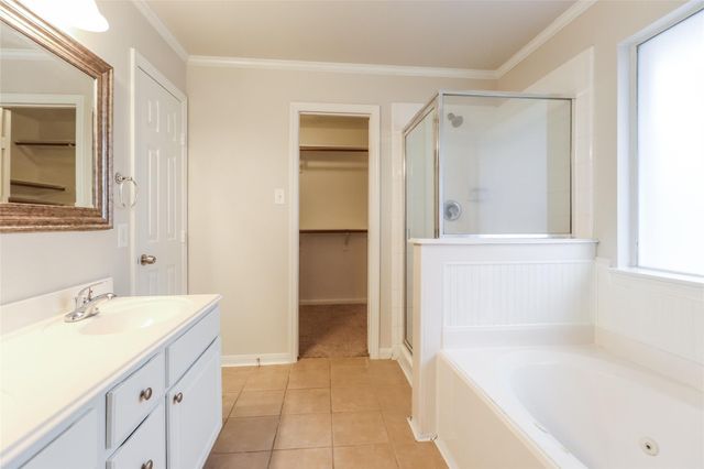32310 Summer Park Lane, Conroe, TX 77385