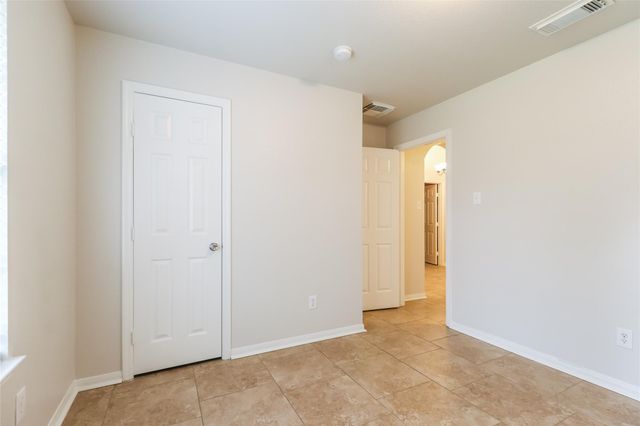 32310 Summer Park Lane, Conroe, TX 77385