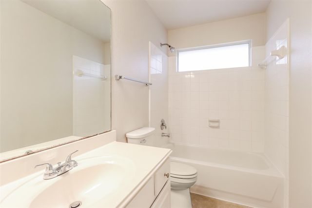 32310 Summer Park Lane, Conroe, TX 77385