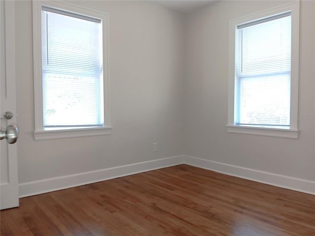 5244 6TH AVENUE N, St Petersburg, FL 33710