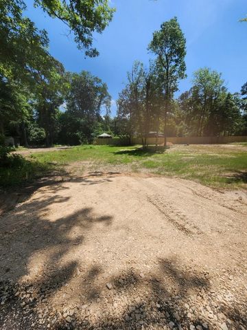 150 Pine Lane, Shepherd, TX 77371