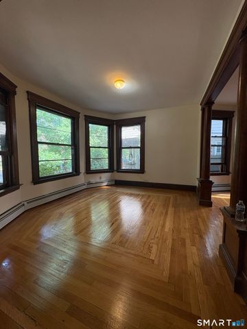788 Elm Street Floor 1, New Haven, CT 06511