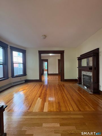 788 Elm Street Floor 1, New Haven, CT 06511