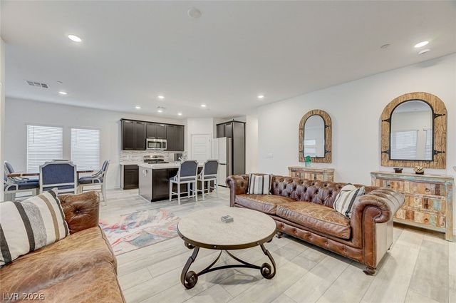 904 Adair Grove Lane, Las Vegas, NV 89138