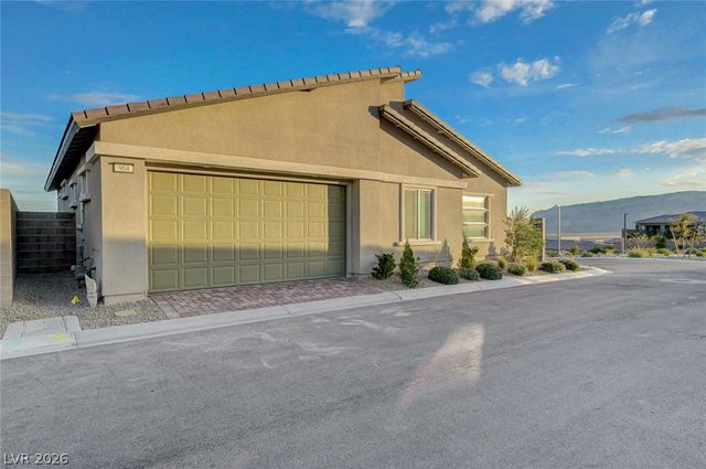 904 Adair Grove Lane, Las Vegas, NV 89138