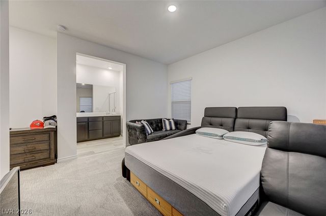 904 Adair Grove Lane, Las Vegas, NV 89138