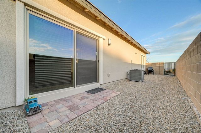 904 Adair Grove Lane, Las Vegas, NV 89138