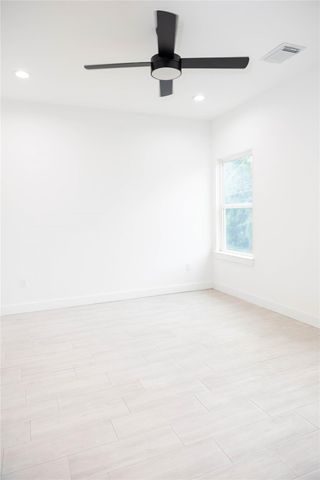 8208 Knox Street, Houston, TX 77088