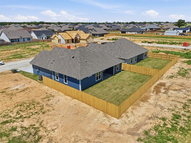 809 Lavender Court, Tolar, TX 76476