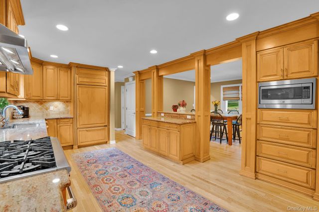 649 S Pascack Road, Spring Valley, NY 10977