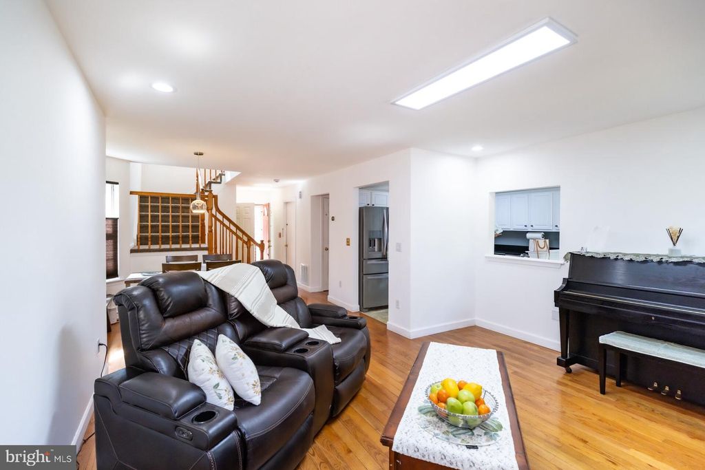 86 GORDON, LAWRENCE TOWNSHIP, NJ 08648 — photo 4