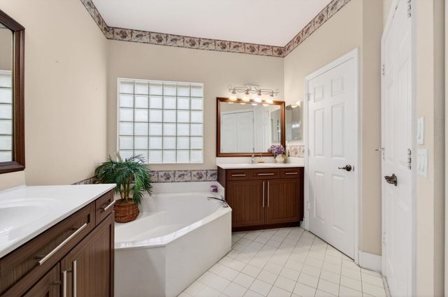 12636 Via Ravenna, Boynton Beach, FL 33436