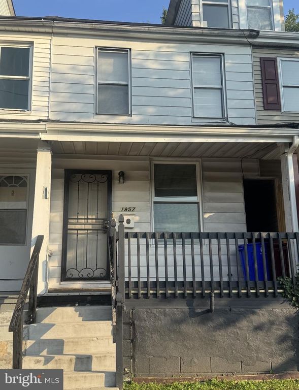 1957 RUDY RD, Harrisburg, PA 17104