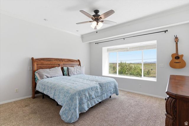 4921 W WOODRIDGE DR, South Jordan, UT 84009