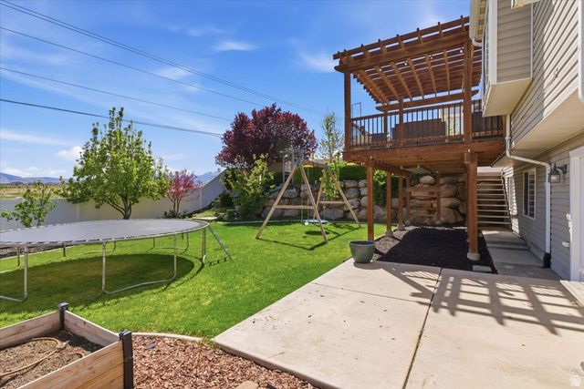 4921 W WOODRIDGE DR, South Jordan, UT 84009