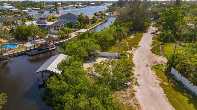 815 2ND AVENUE NW, Ruskin, FL 33570