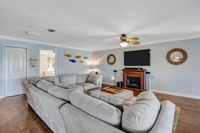 815 2ND AVENUE NW, Ruskin, FL 33570