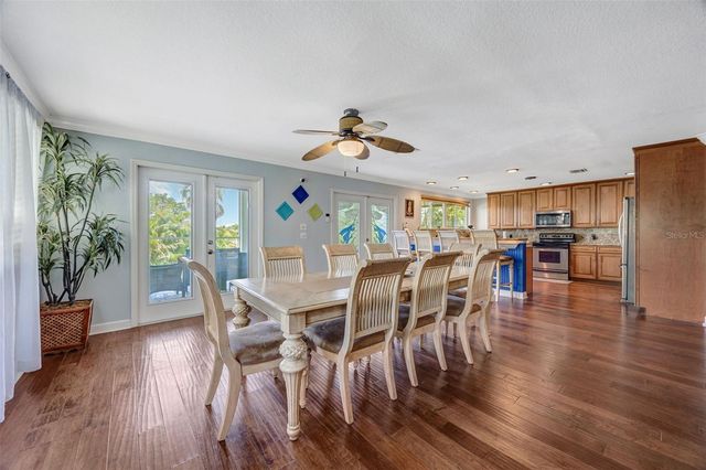 815 2ND AVENUE NW, Ruskin, FL 33570
