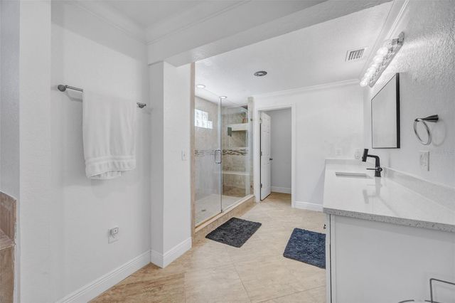 815 2ND AVENUE NW, Ruskin, FL 33570