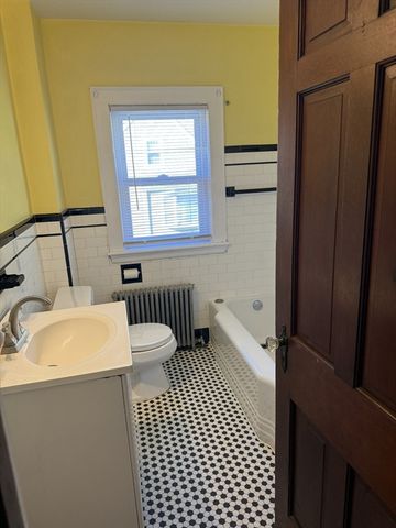 10 Weston Court 2, Braintree, MA 02184