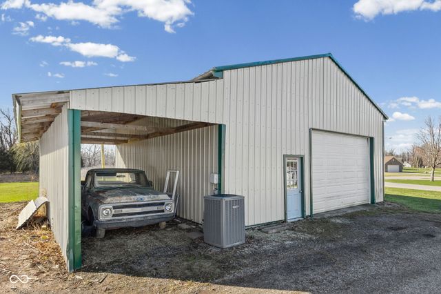 447 E 4th Street, Williamsport, IN 47993