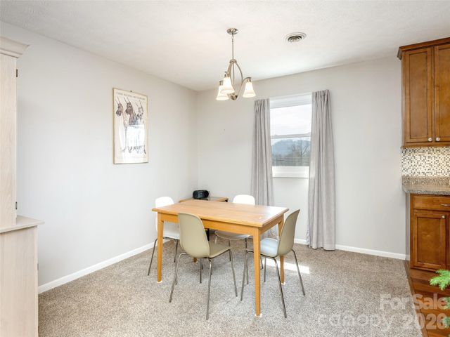 103 Oakwood Place 4, Hendersonville, NC 28792