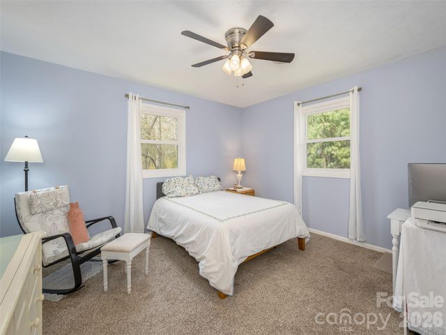 103 Oakwood Place 4, Hendersonville, NC 28792