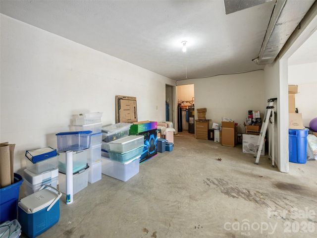 103 Oakwood Place 4, Hendersonville, NC 28792