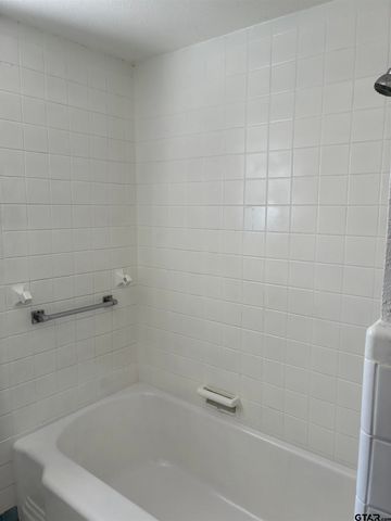 811 W Fifth, Tyler, TX 75701