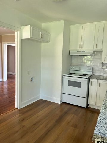 811 W Fifth, Tyler, TX 75701