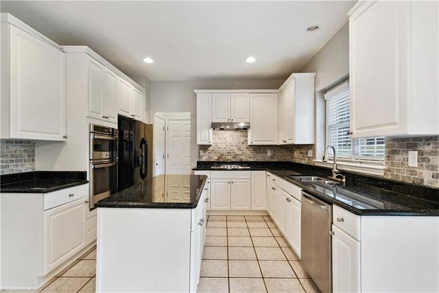 2065 N Bethany Creek Drive, Milton, GA 30004