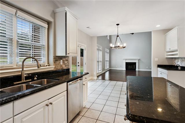 2065 N Bethany Creek Drive, Milton, GA 30004