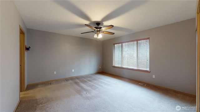 10415 Brighton Street SE, Yelm, WA 98597