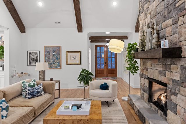 10866 Lost Lake Circle, Ooltewah, TN 37363