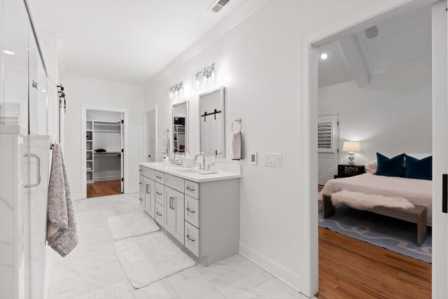 10866 Lost Lake Circle, Ooltewah, TN 37363