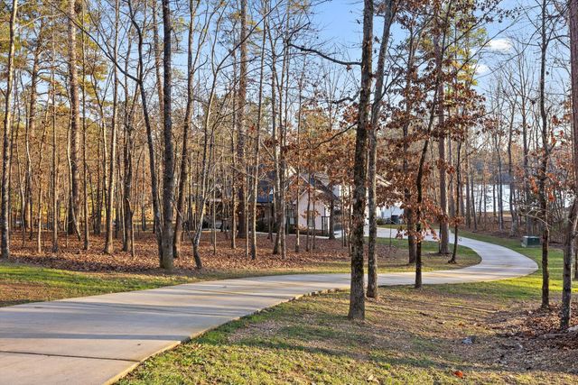 10866 Lost Lake Circle, Ooltewah, TN 37363