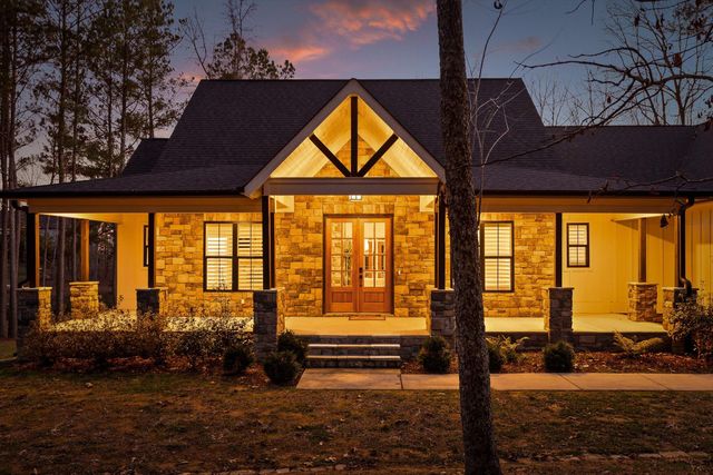 10866 Lost Lake Circle, Ooltewah, TN 37363