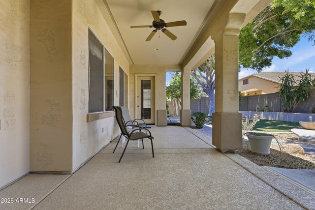 8056 W LOUISE Drive, Peoria, AZ 85383